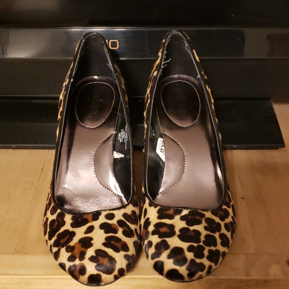 Leopard print heels